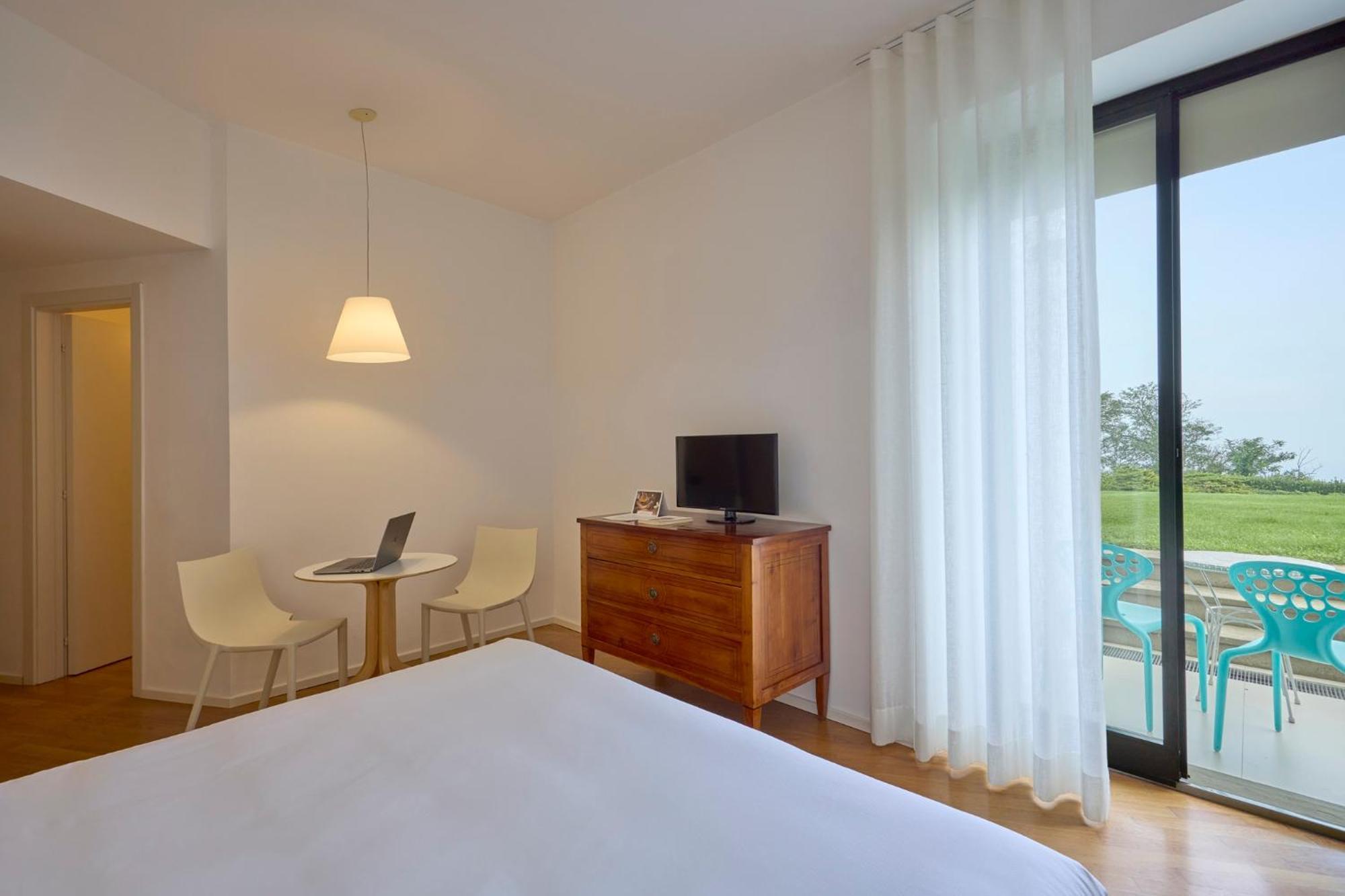 Hotel Emilia Анкона Екстериор снимка