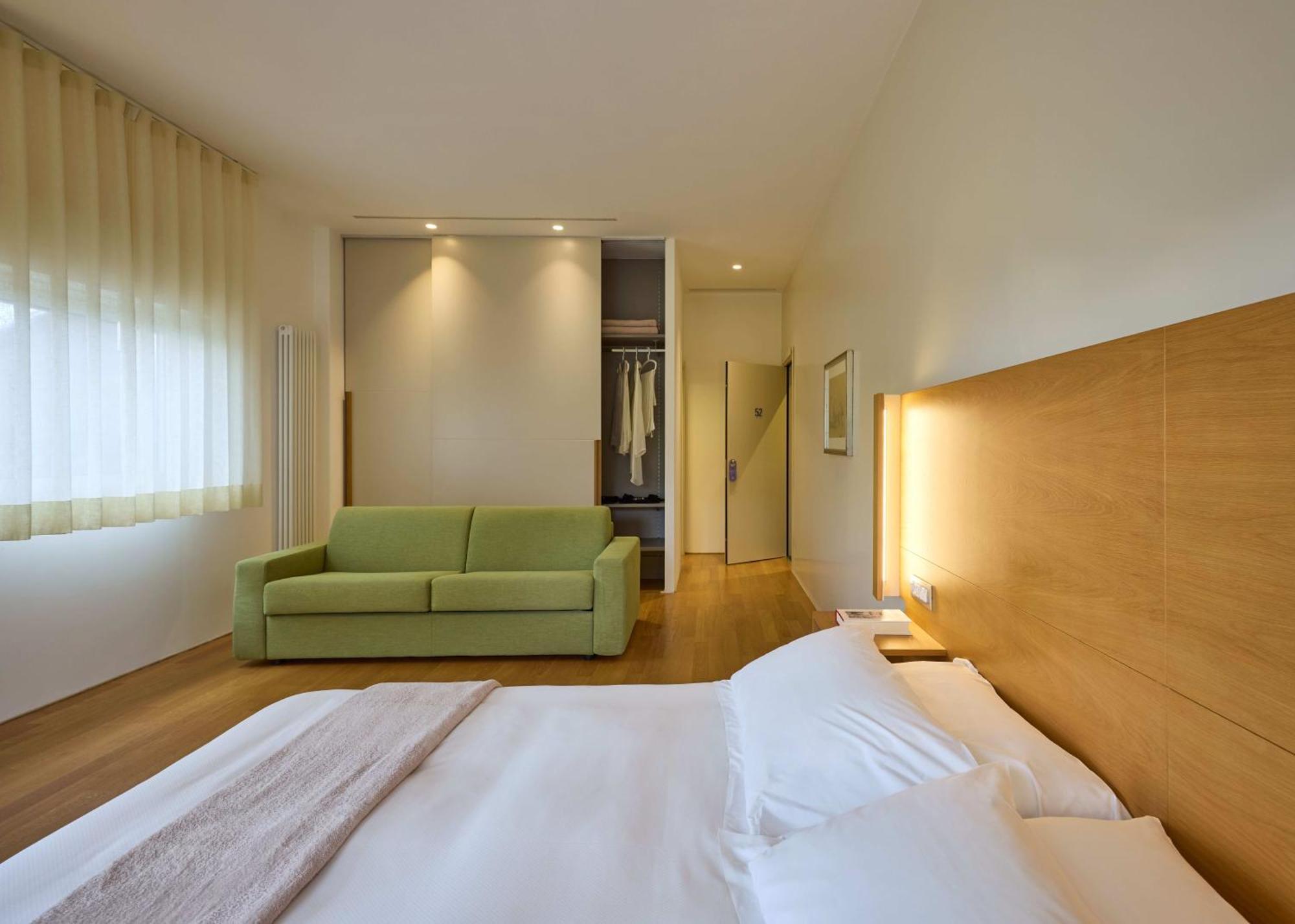 Hotel Emilia Анкона Екстериор снимка